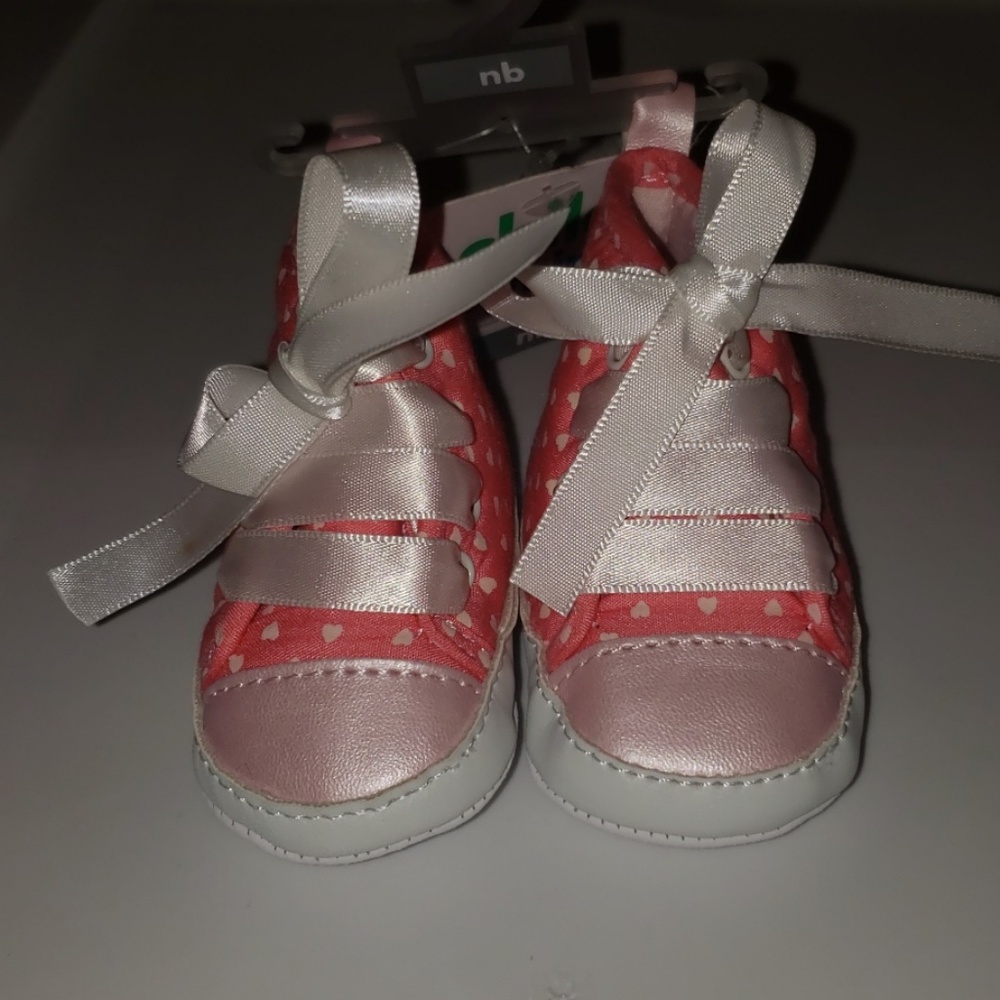 Heart polka dots infant shoes